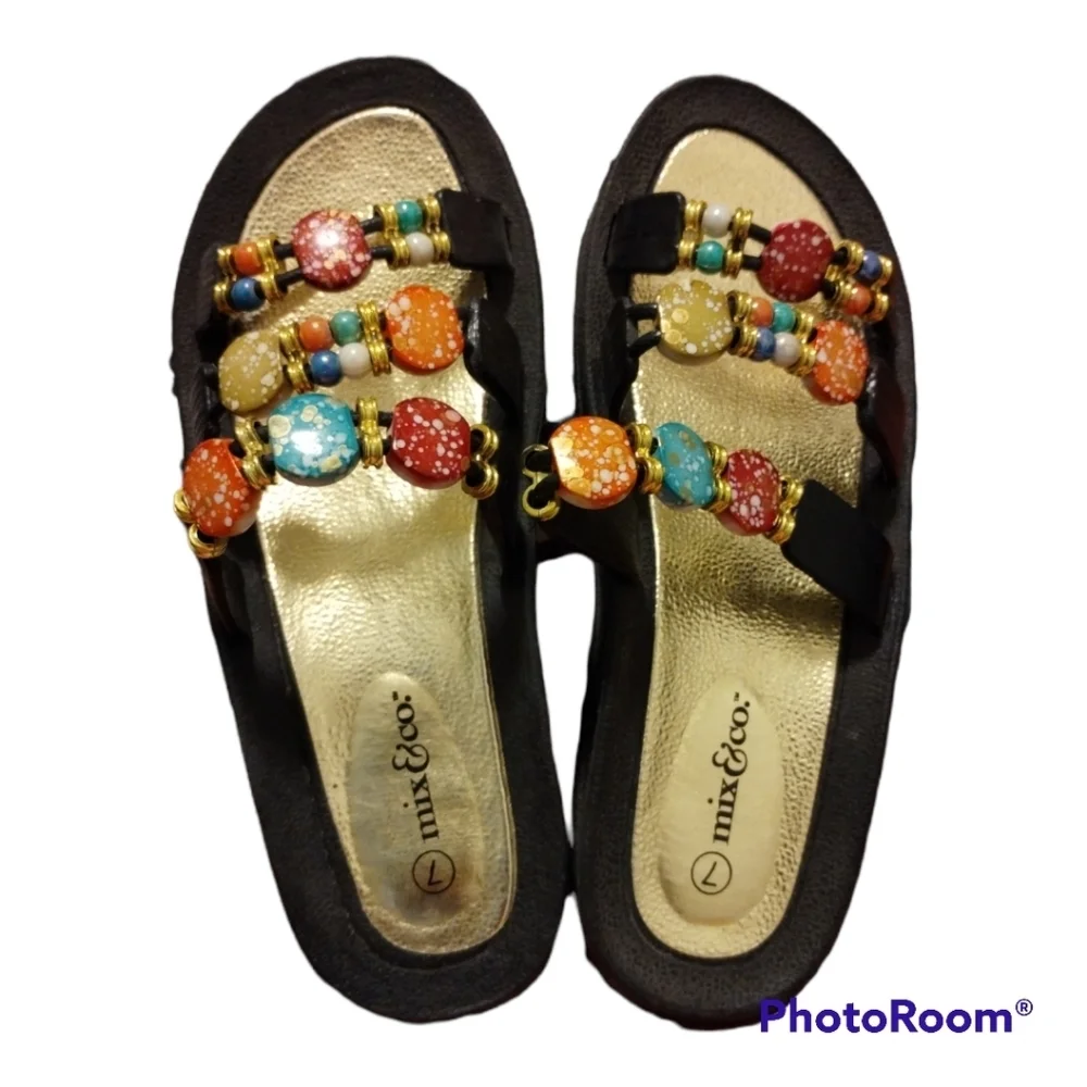 Mix & Co. Beaded slide on sandals‎